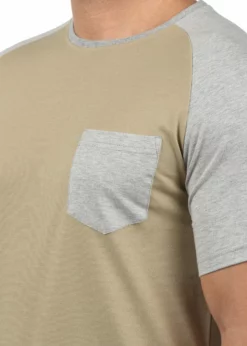 Indicode Jeans IDGRESHAM - T-shirt Z Nadrukiem - Sand -Indicode Jeans Sklep 18cfa230d0ee4433ad6f7bbd791b151a scaled