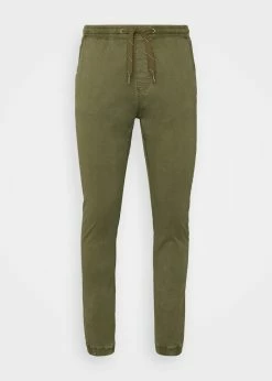 Indicode Jeans NEXUS - Spodnie Materiałowe - Army -Indicode Jeans Sklep 5f29aafdb70f4c94815e77ee471110e1 scaled