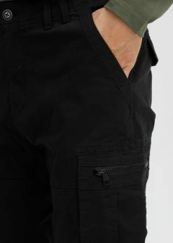 Indicode Jeans Bojówki - Black -Indicode Jeans Sklep 83d0cd59efa0405d9f62ae99c728d9ff scaled