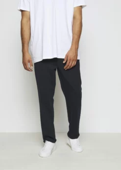 Indicode Jeans EBERLEINPLUS - Spodnie Materiałowe - Navy -Indicode Jeans Sklep bff10072858f42648afce62a1b0bea37 scaled