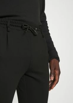 Indicode Jeans EBERLEIN WITH ROLLED UP - Spodnie Materiałowe - Black 9 Indicode Jeans EBERLEIN WITH ROLLED UP - Spodnie Materiałowe - Black -Indicode Jeans Sklep dc0bbc3e903f403ca9db984905c261c8 scaled